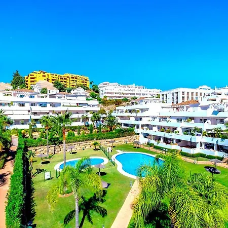 Apartment Penthouse With 250 Sqm Roof Terrace Near The Estepona