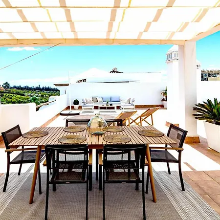 Penthouse With 250 Sqm Roof Terrace Near The * 에스테포나